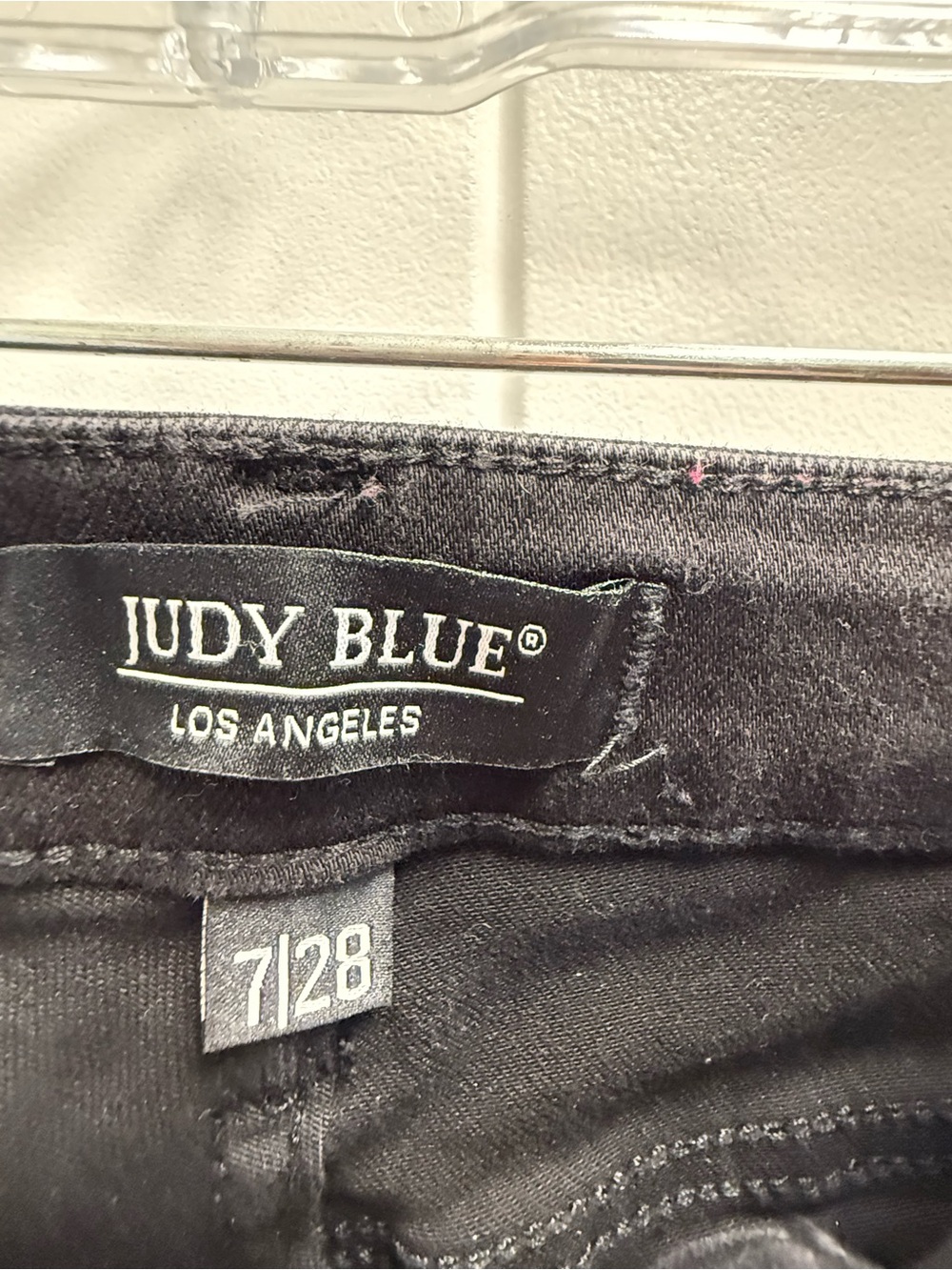 Womans Judy Blues Black Straight Leg Distressed And Raw Hem Size 7/28 Like New - Picture 10 of 11